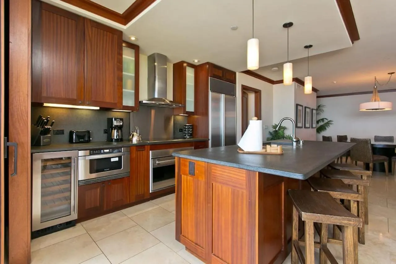 Semesterbostad Ko Olina Beach Villas B210 - Beach Front Luxury 2Br 2Ba Condo With 1 Free Parking Kapolei