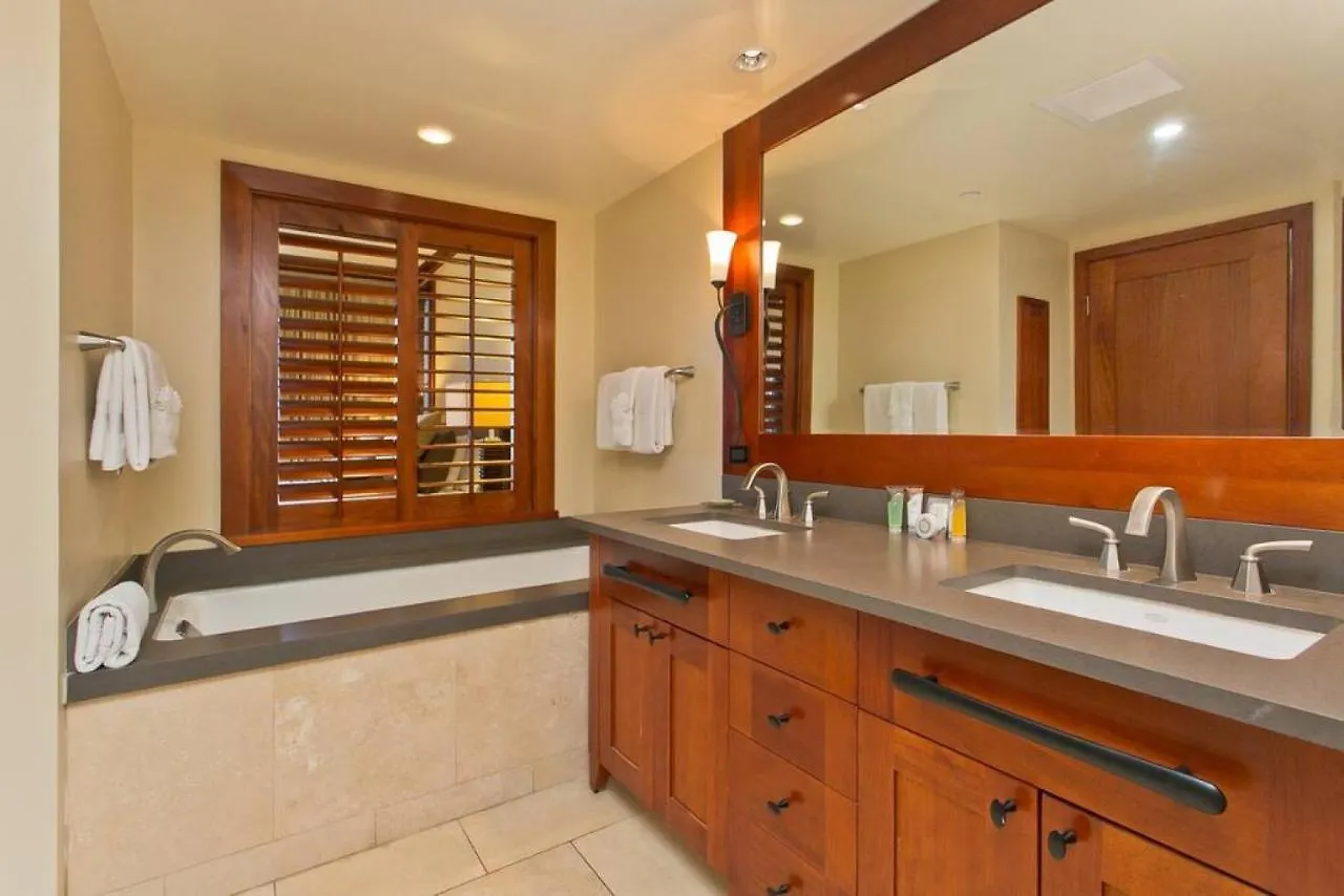 Ko Olina Beach Villas B210 - Beach Front Luxury 2Br 2Ba Condo With 1 Free Parking Kapolei Semesterbostad