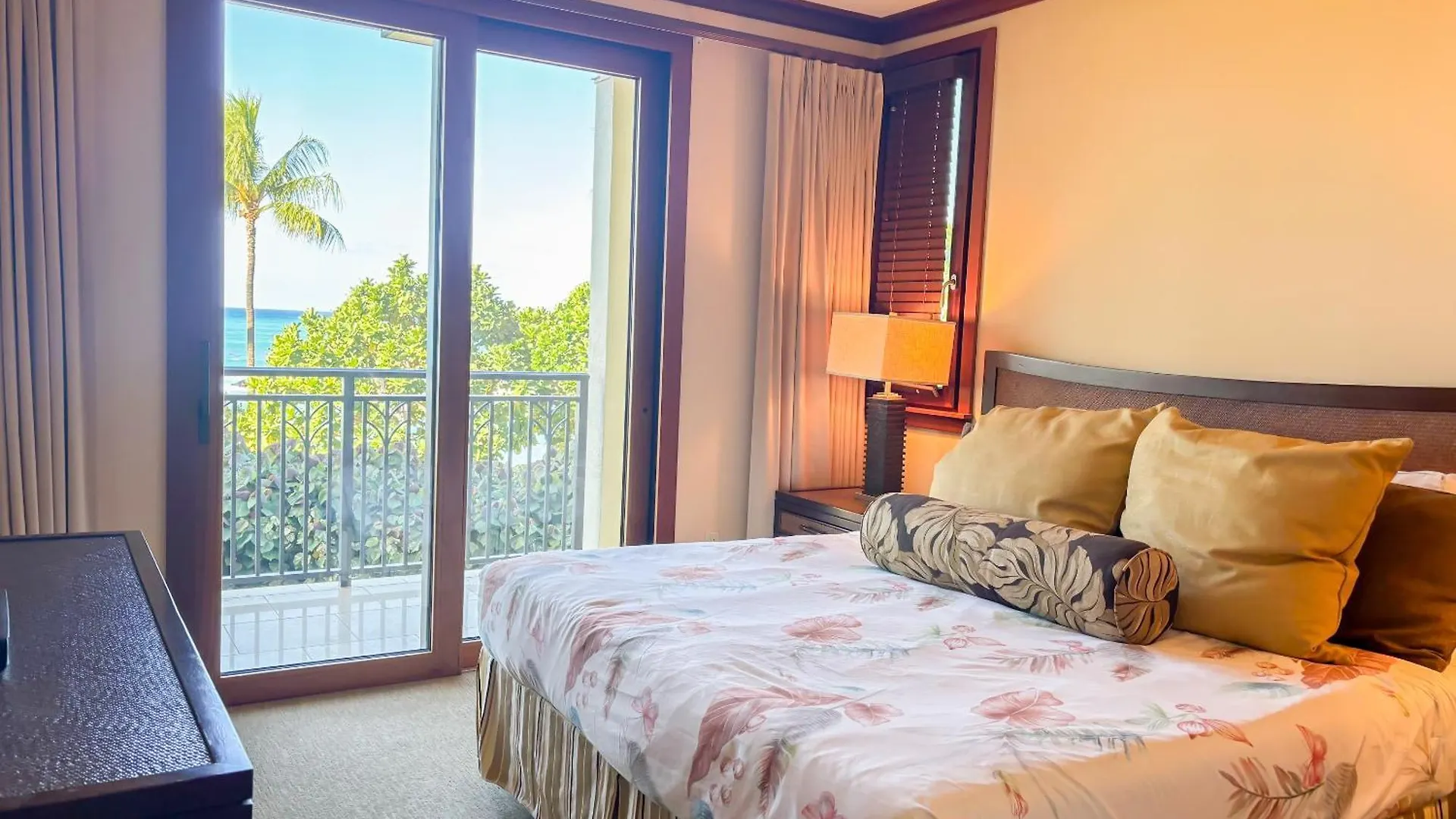 Semesterbostad Ko Olina Beach Villas B210 - Beach Front Luxury 2Br 2Ba Condo With 1 Free Parking Kapolei